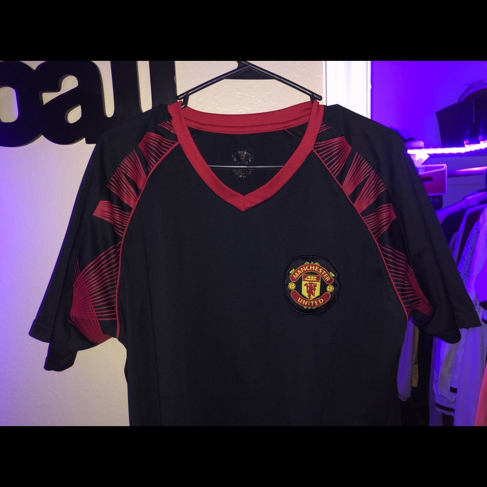 manchester united soccer jersey
